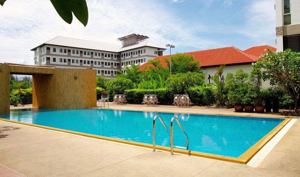 J. Park Hotel Chonburi Zewnętrze zdjęcie