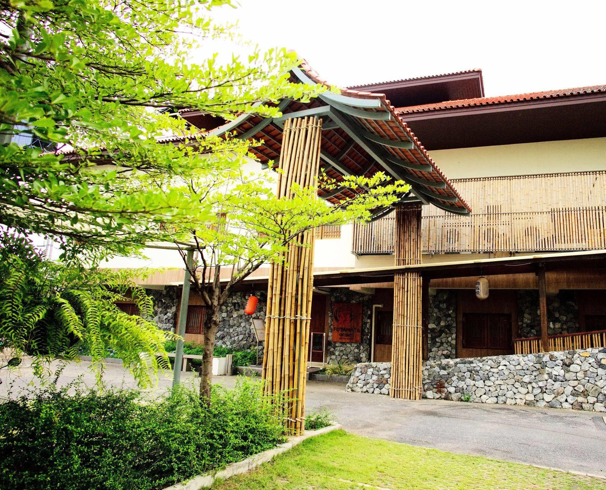 J. Park Hotel Chonburi Zewnętrze zdjęcie