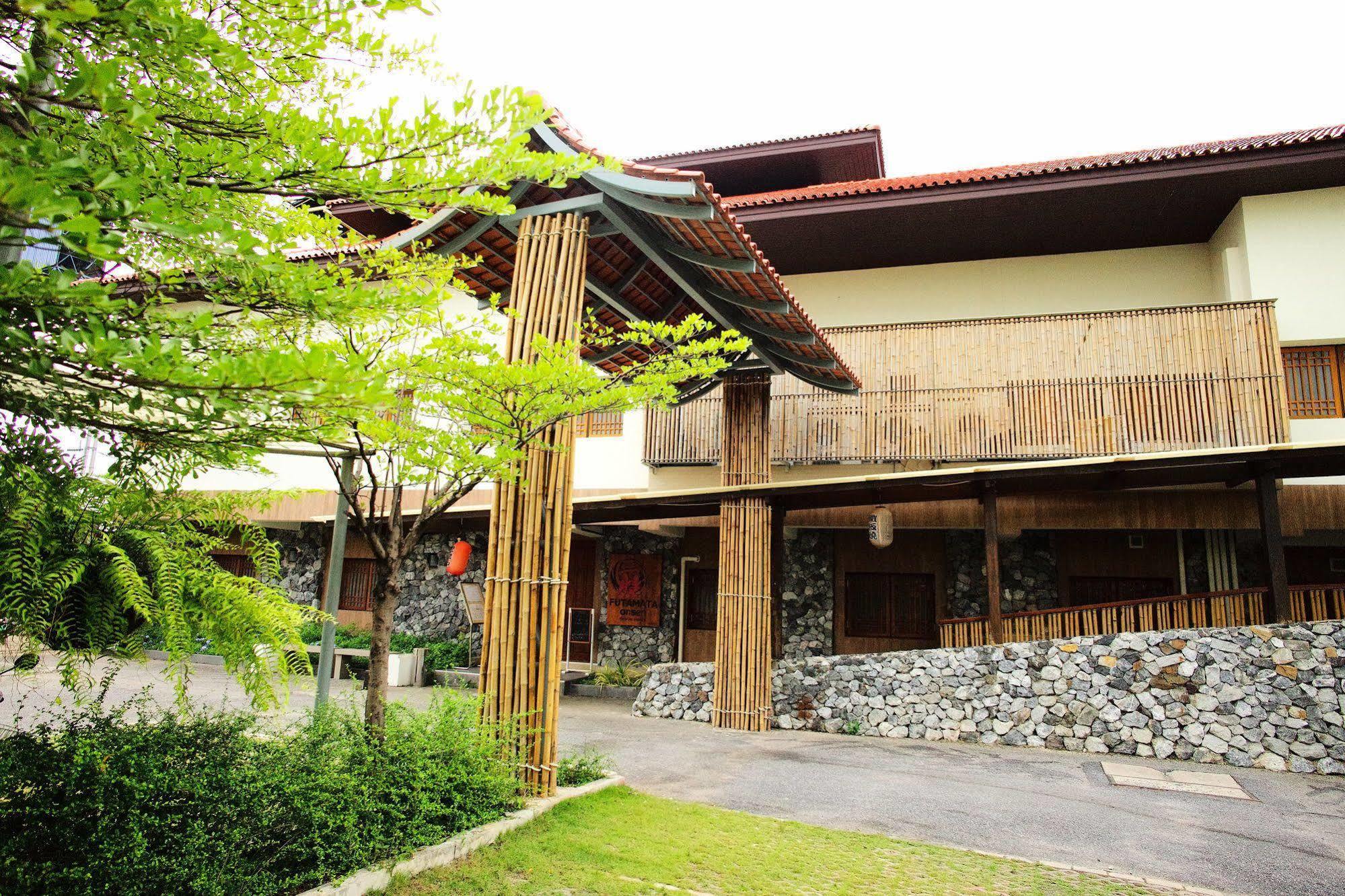 J. Park Hotel Chonburi Zewnętrze zdjęcie