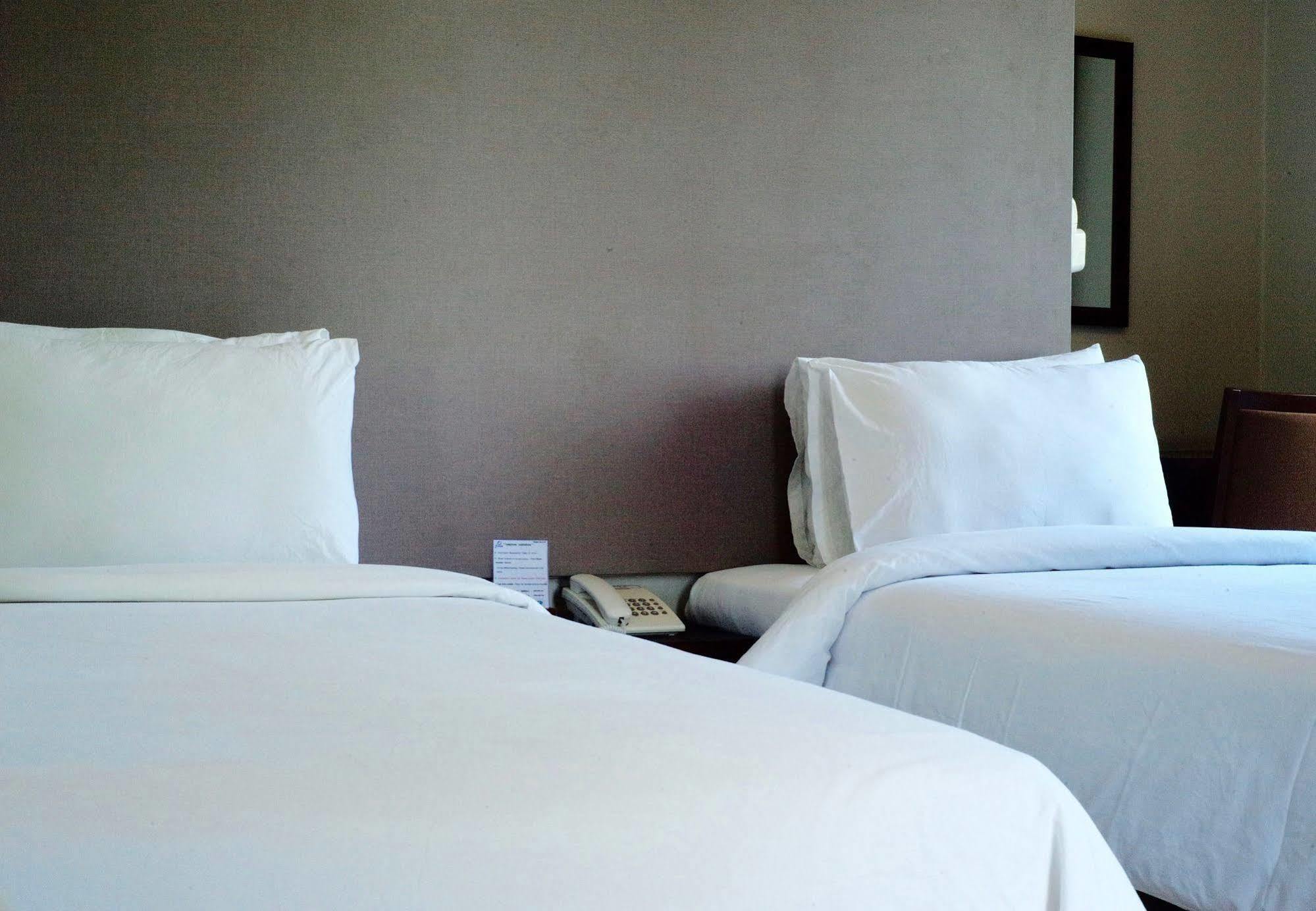 J. Park Hotel Chonburi Zewnętrze zdjęcie